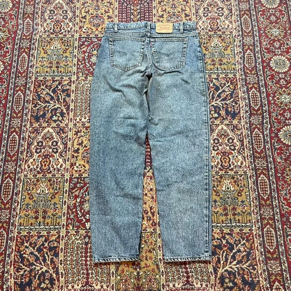 VTG 2000 Levis 550 stone wash indigo heavyweight denim jeans 36x32 USA blue